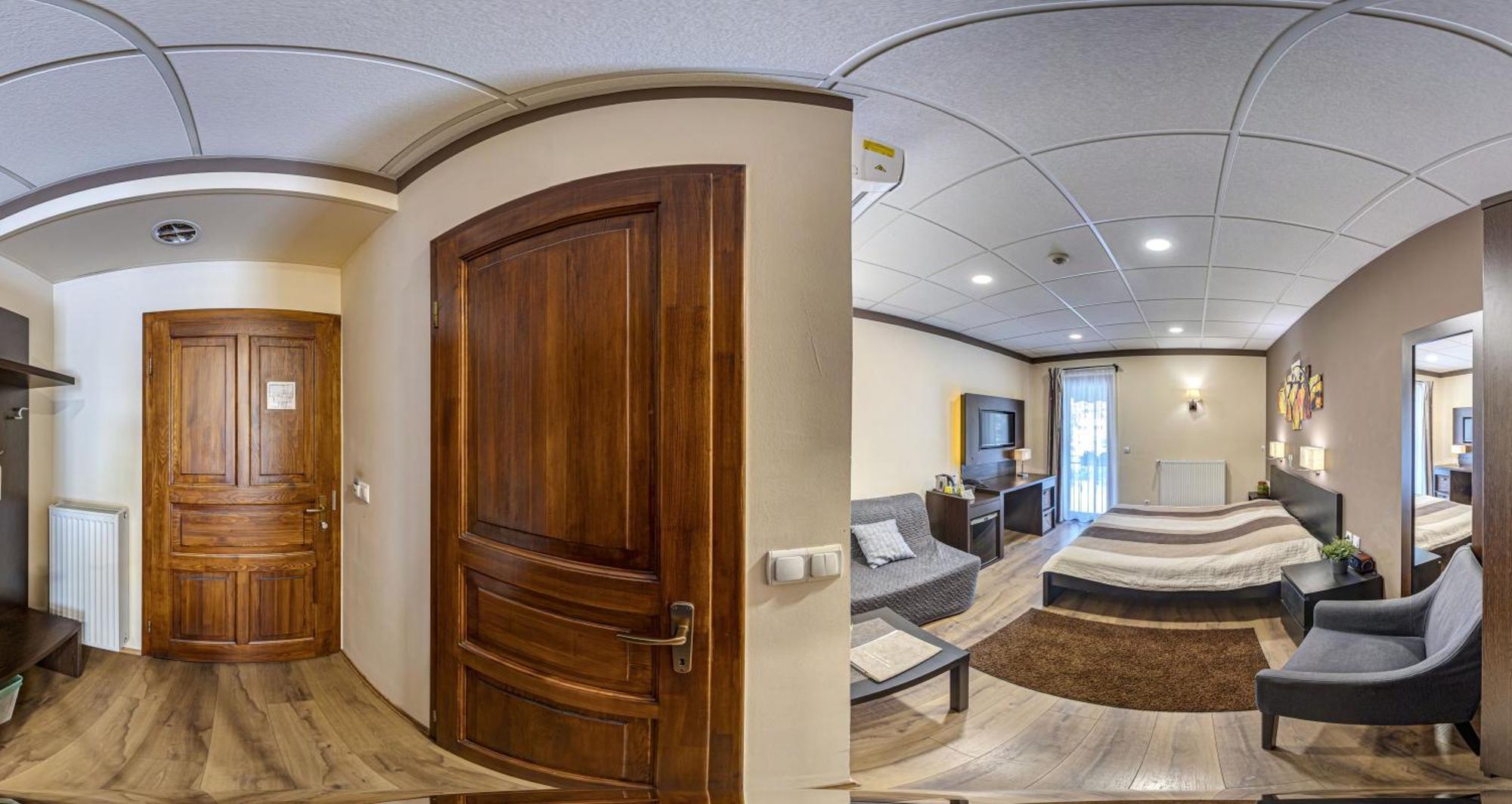 ペーチ Napraforgo Wellness Haz Es Panzio Bed & Breakfast エクステリア 写真