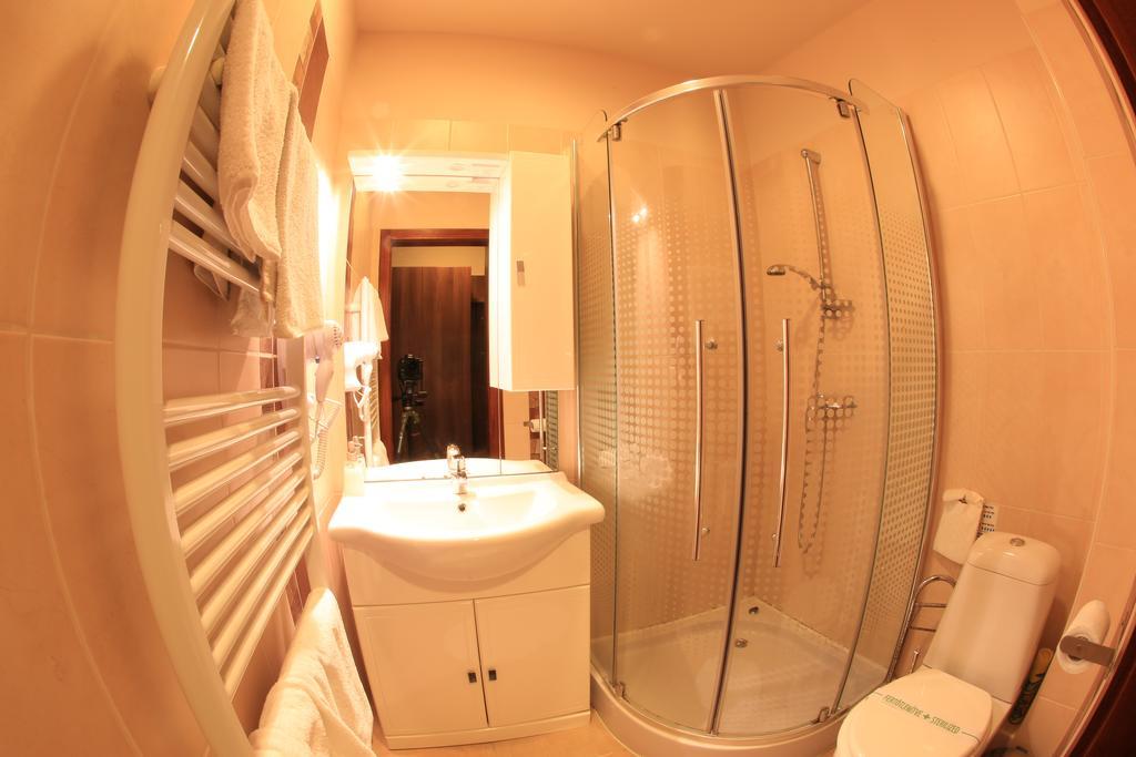 ペーチ Napraforgo Wellness Haz Es Panzio Bed & Breakfast エクステリア 写真